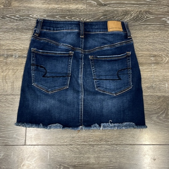 American Eagle Denim Hi-Rise Mini Skirt Next Level Stretch Size 2 - Picture 5 of 5